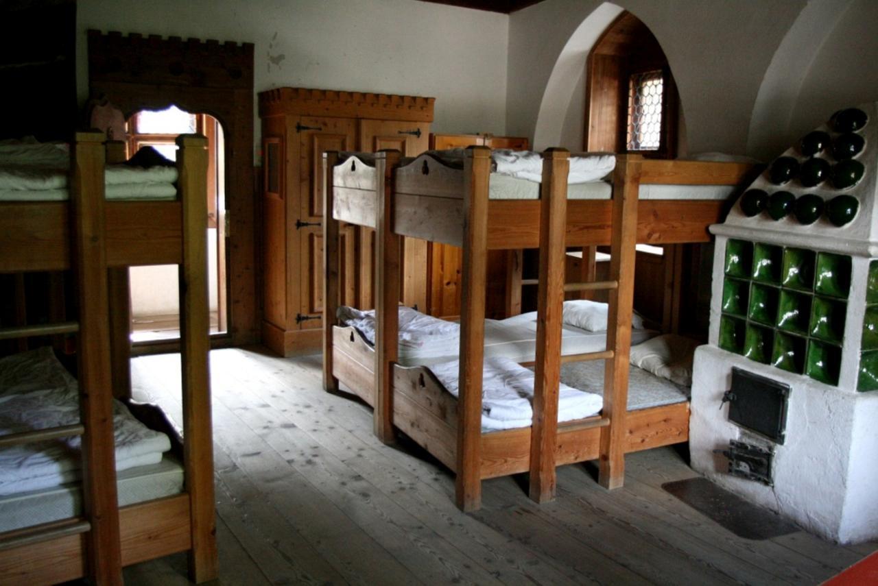 Burg Finstergruen Ramingstein Bagian luar foto