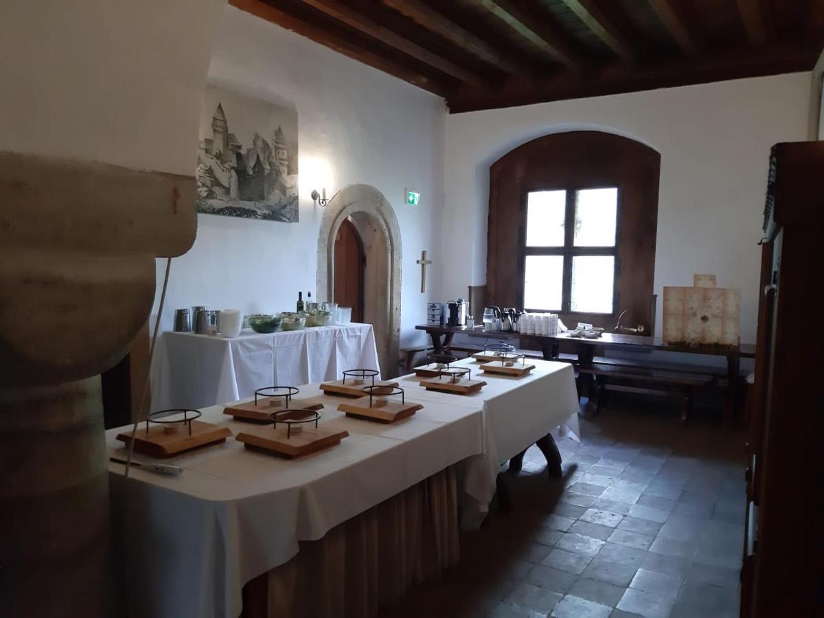 Burg Finstergruen Ramingstein Bagian luar foto